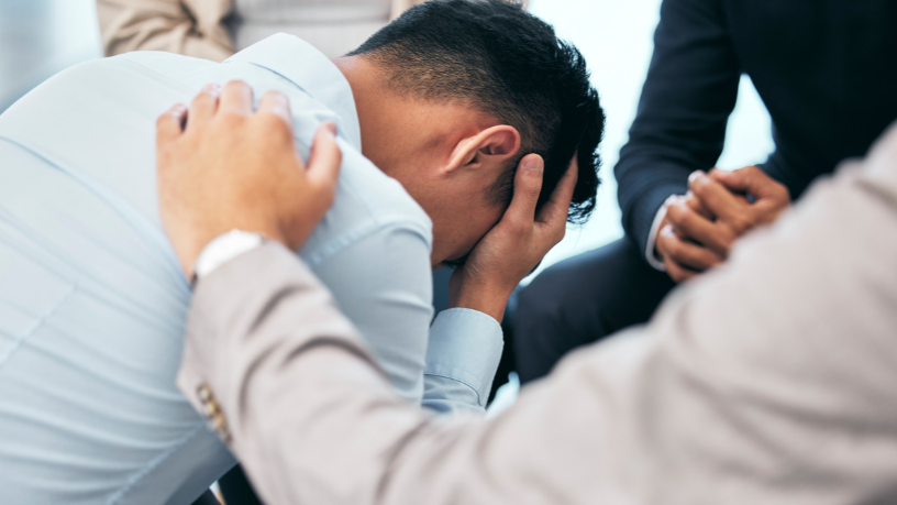 Promover saúde mental na comunidade previne doenças e cria redes de apoio, afirma o Instituto IBDSocial.

