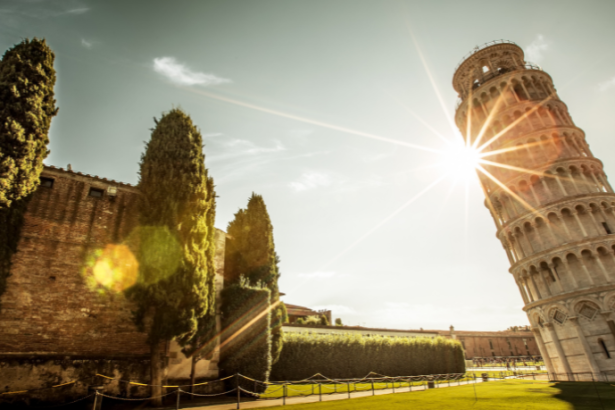 Nos costumes da Itália, Alberto Toshio Murakami destaca tradições autênticas que encantam viajantes de todo o mundo.